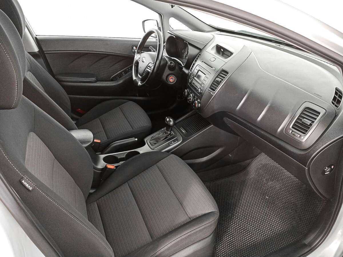 Купить Kia Cerato с пробегом. Фото: #8