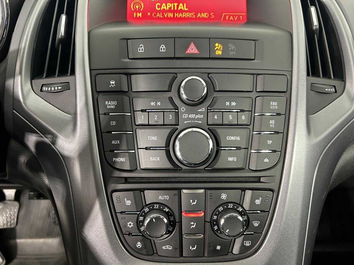 Купить Opel Astra с пробегом. Фото: #11