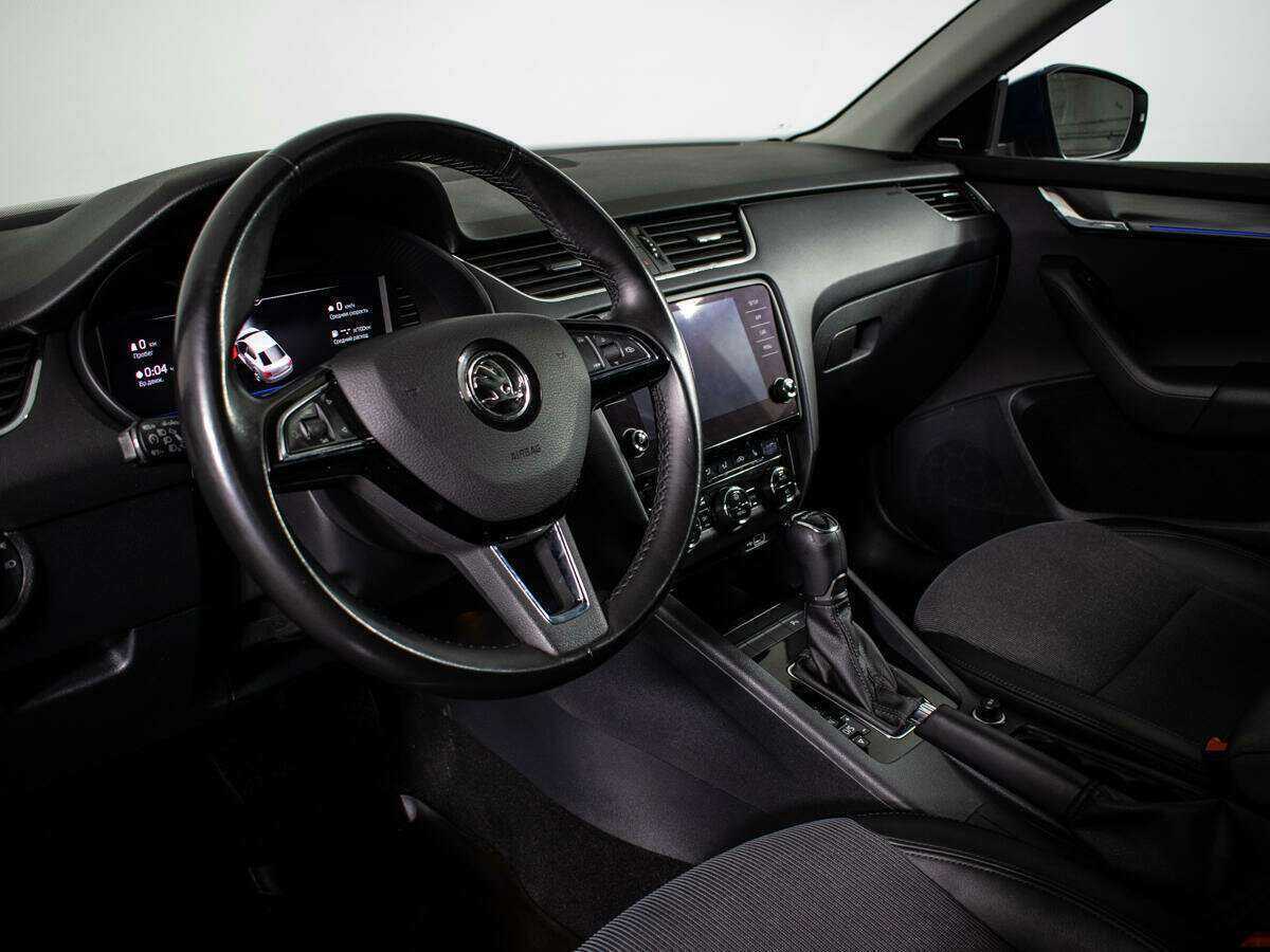 Купить Skoda Octavia с пробегом. Фото: #11