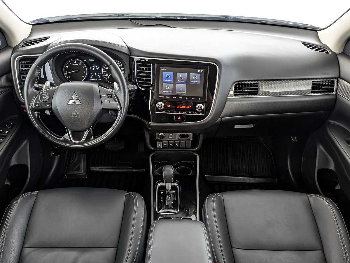 Купить Mitsubishi Outlander с пробегом. Фото: #9