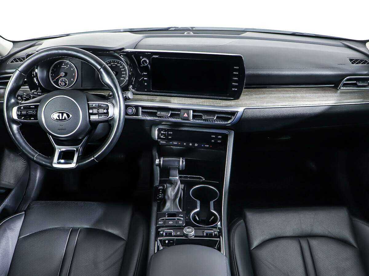 Купить Kia K5 с пробегом. Фото: #10