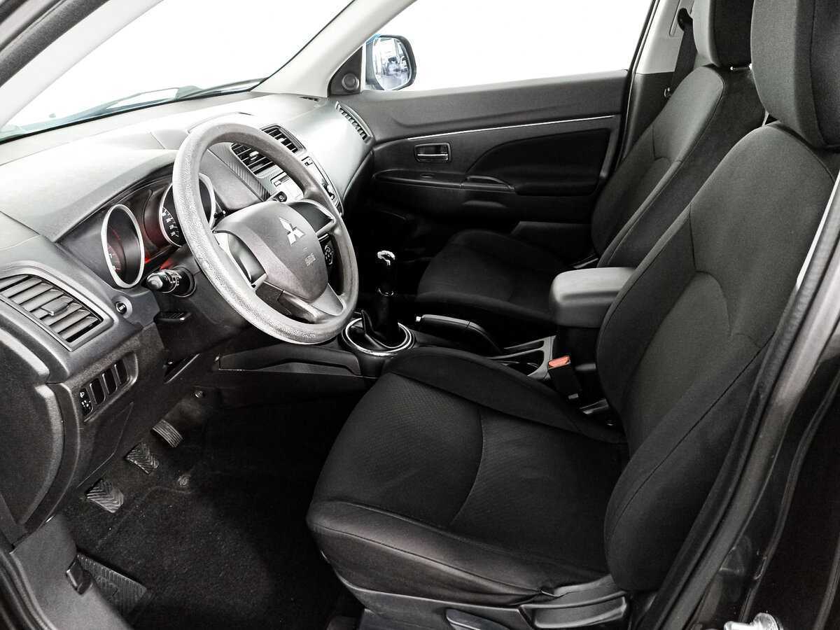Купить Mitsubishi ASX с пробегом. Фото: #11