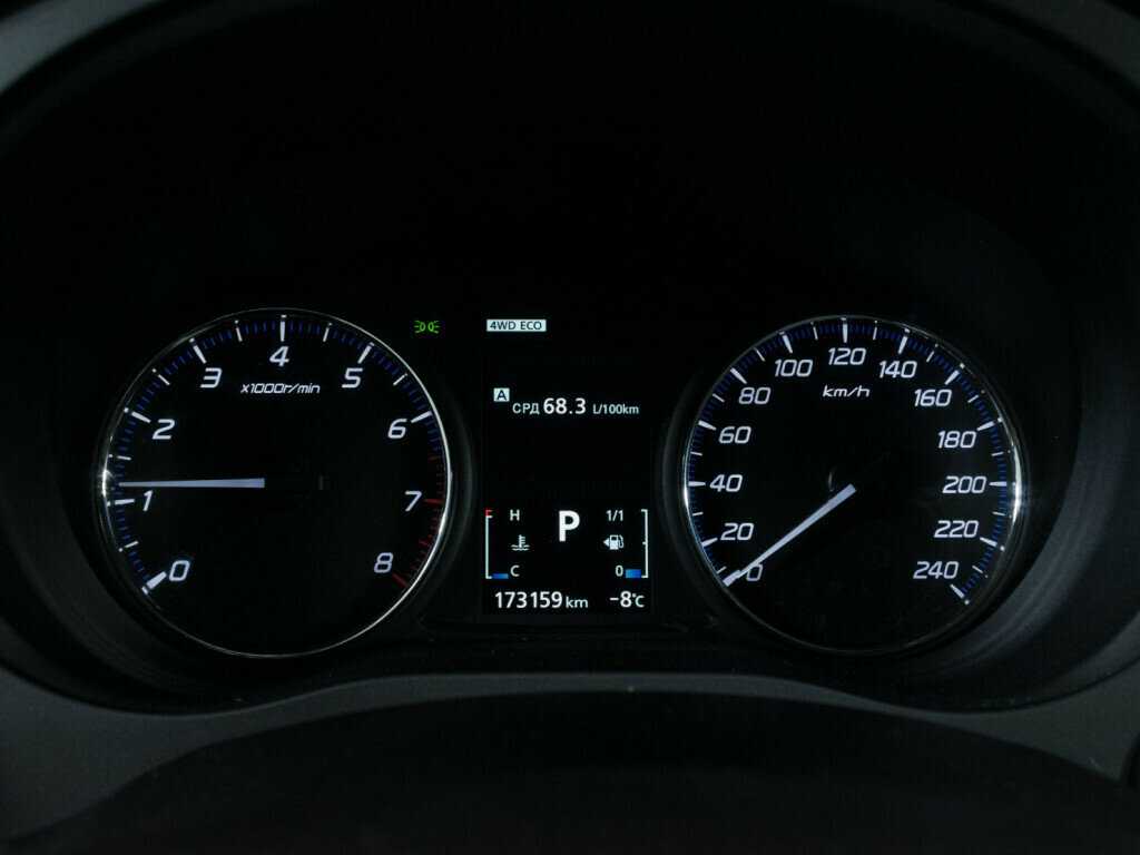 Купить Mitsubishi Outlander с пробегом. Фото: #10