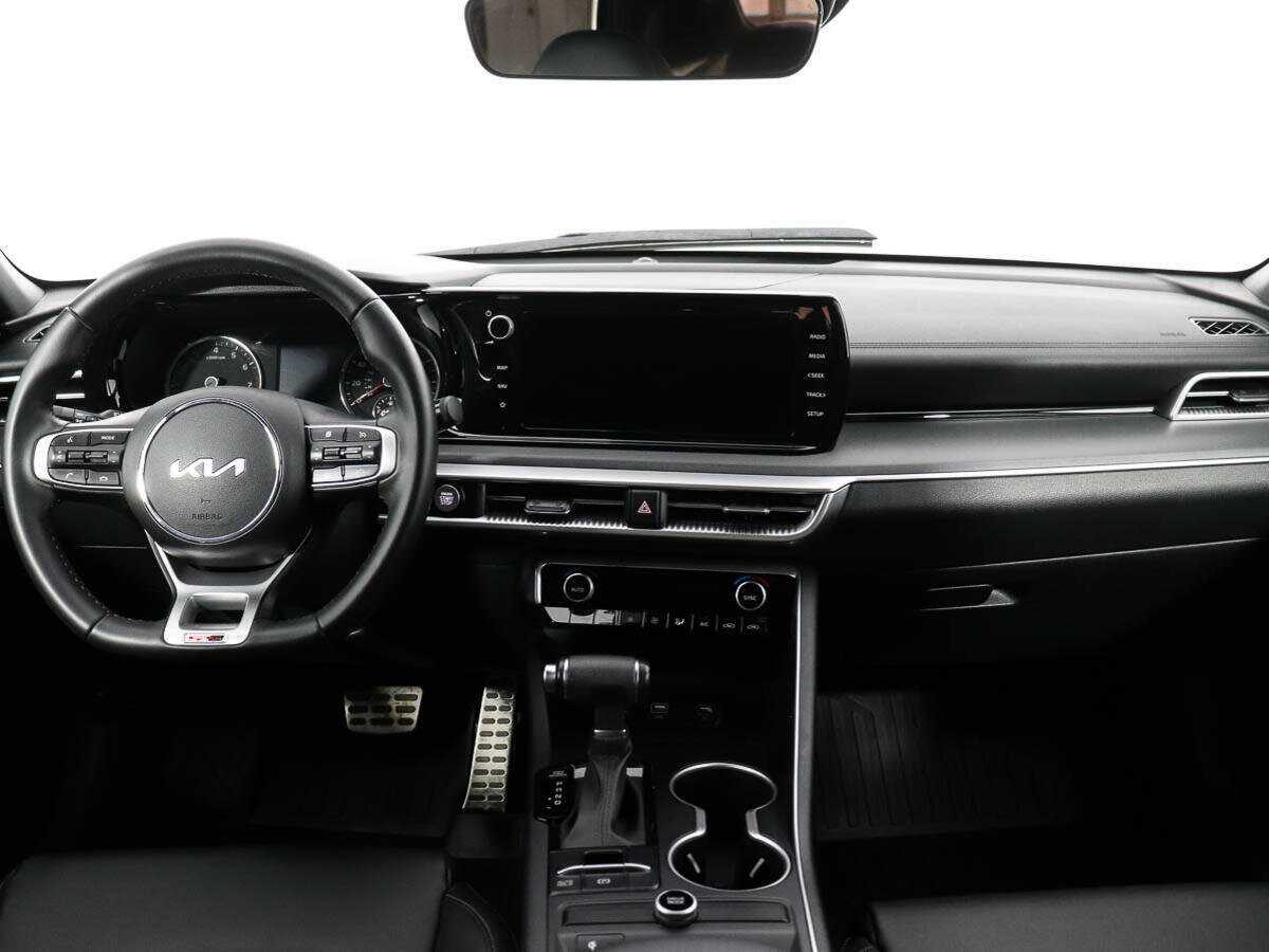 Купить Kia K5 с пробегом. Фото: #12