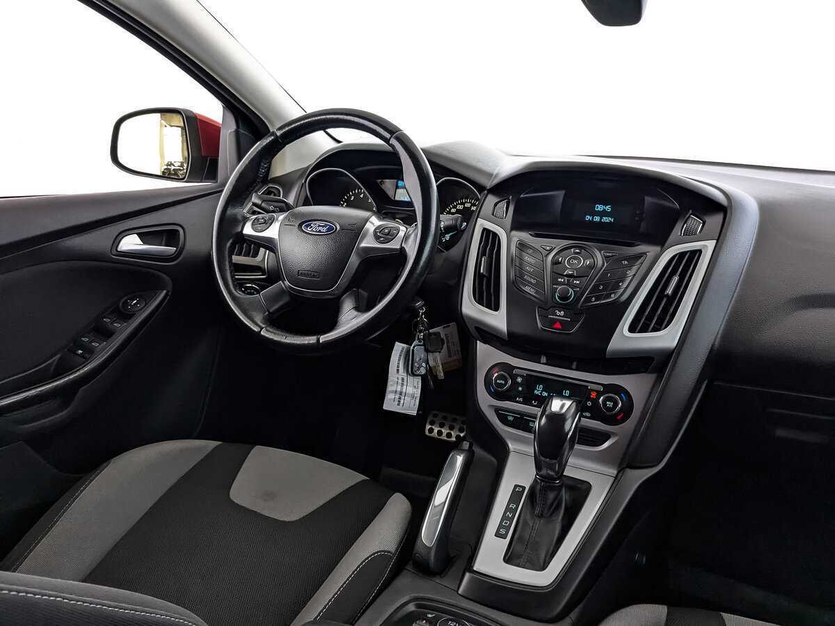 Купить Ford Focus с пробегом. Фото: #21