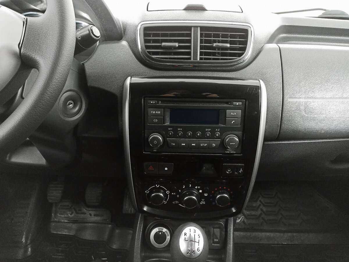 Купить Nissan Terrano с пробегом. Фото: #12