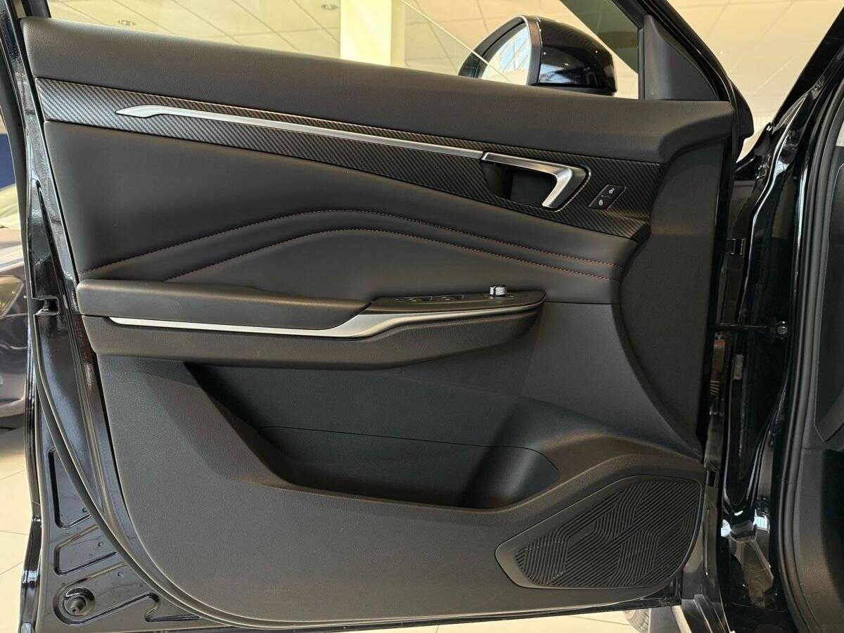 Купить FAW Bestune T55 с пробегом. Фото: #11