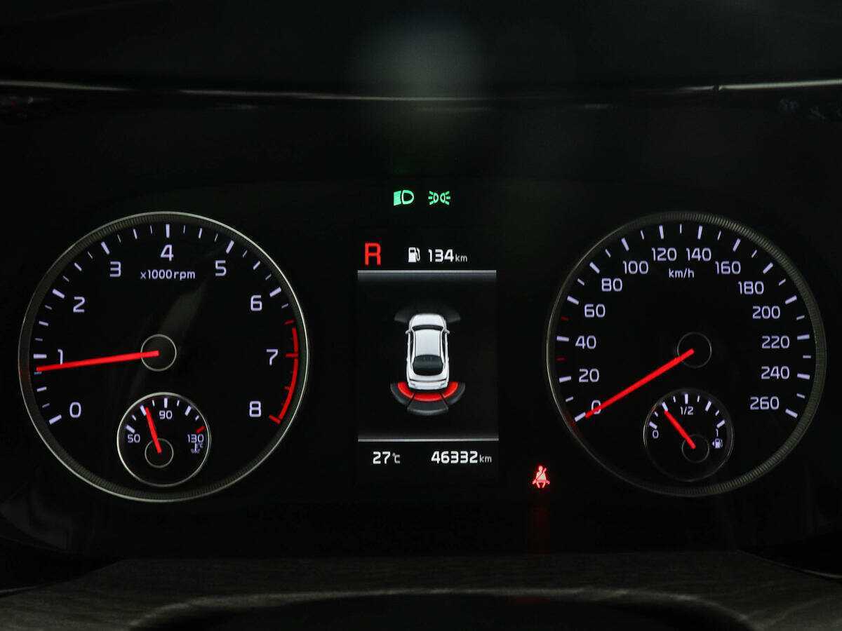 Купить Kia K5 с пробегом. Фото: #10