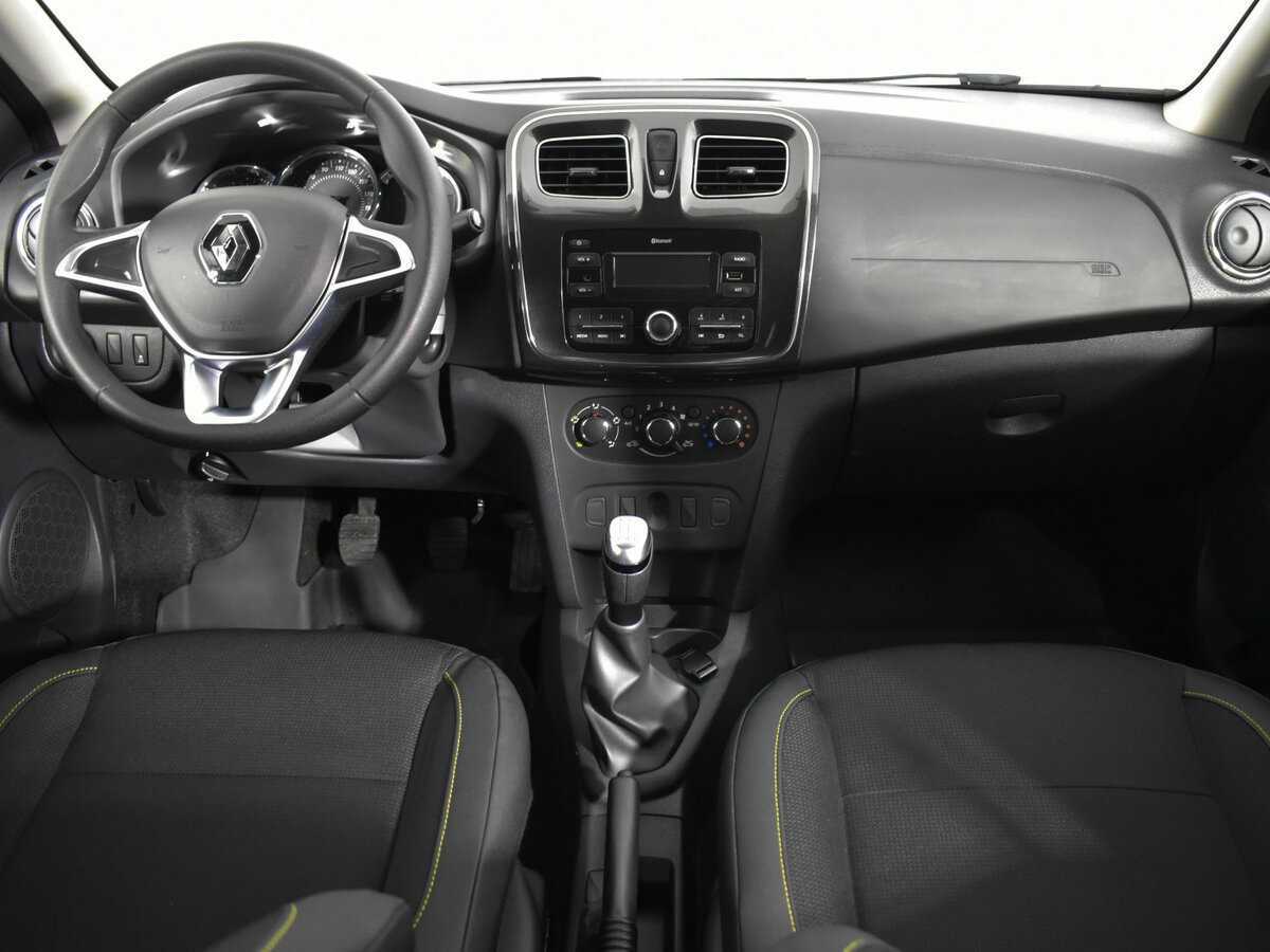 Купить Renault Logan с пробегом. Фото: #9