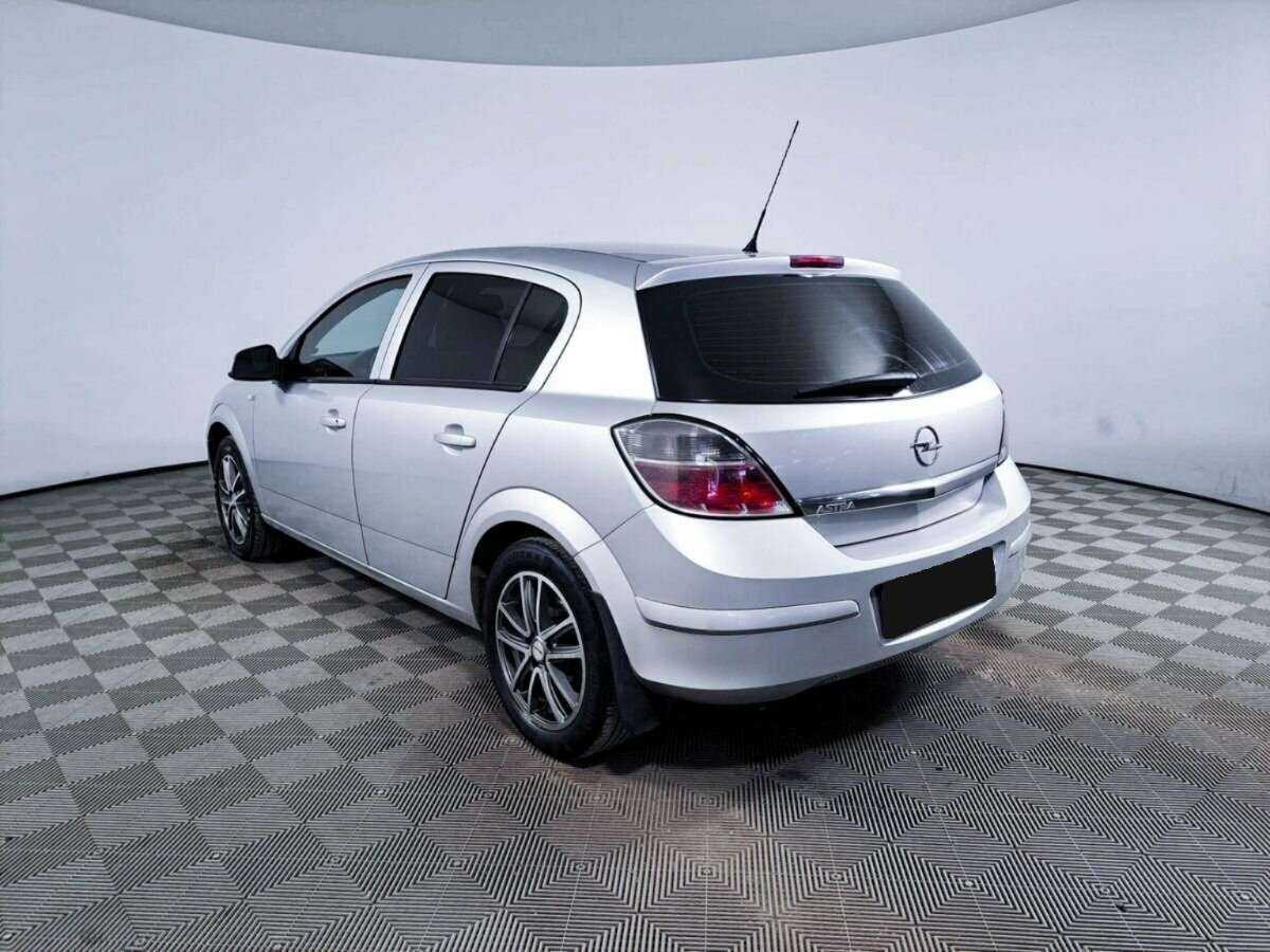 Купить Opel Astra с пробегом. Фото: #6