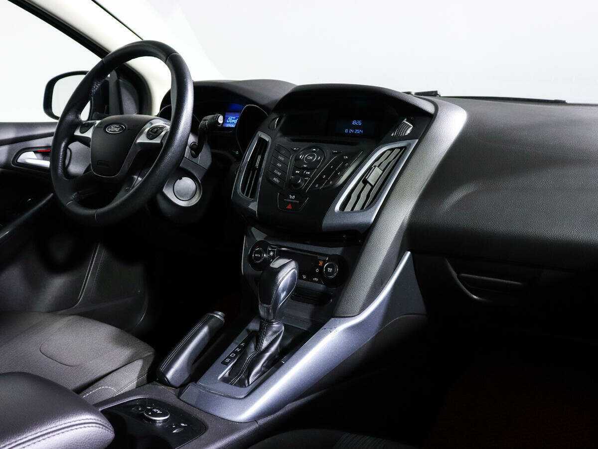 Купить Ford Focus с пробегом. Фото: #6