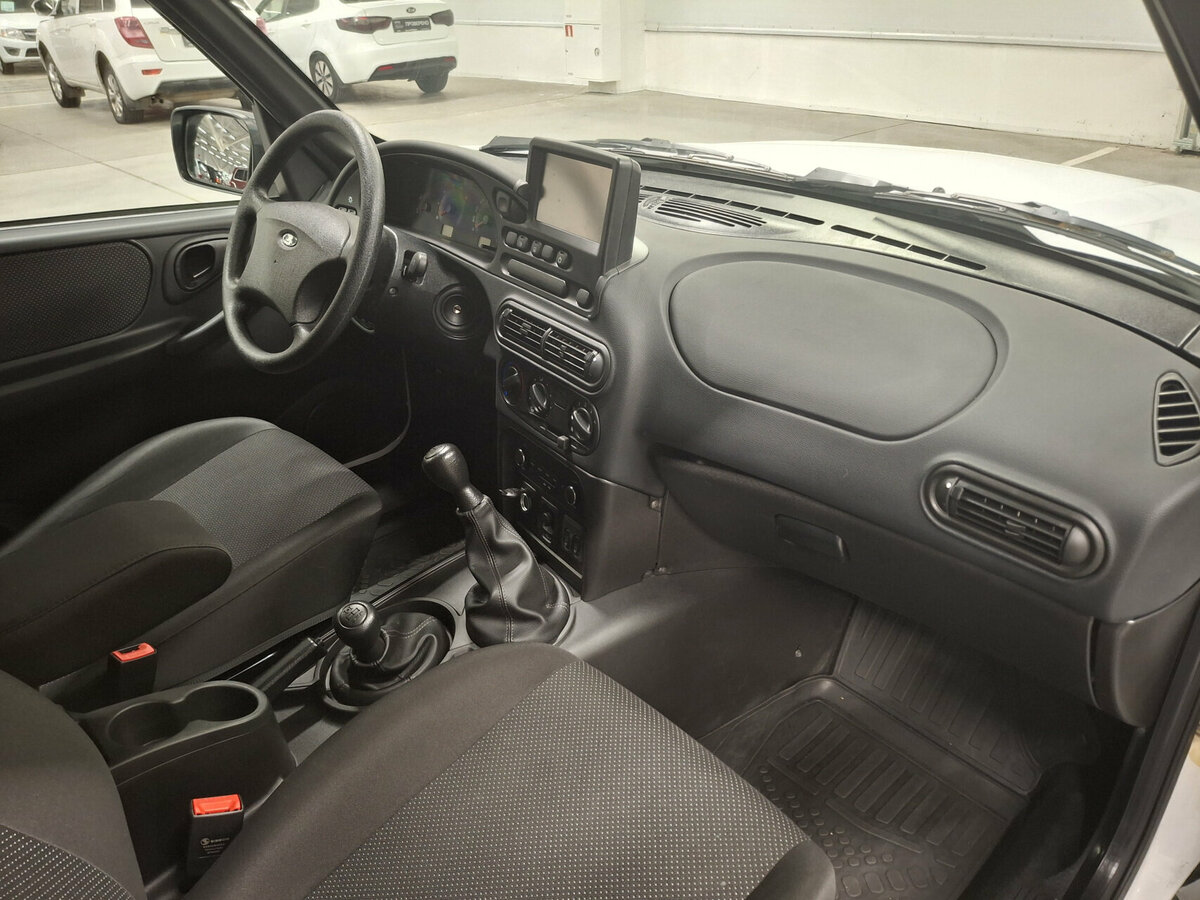 Купить Lada (ВАЗ) Niva Travel с пробегом. Фото: #8