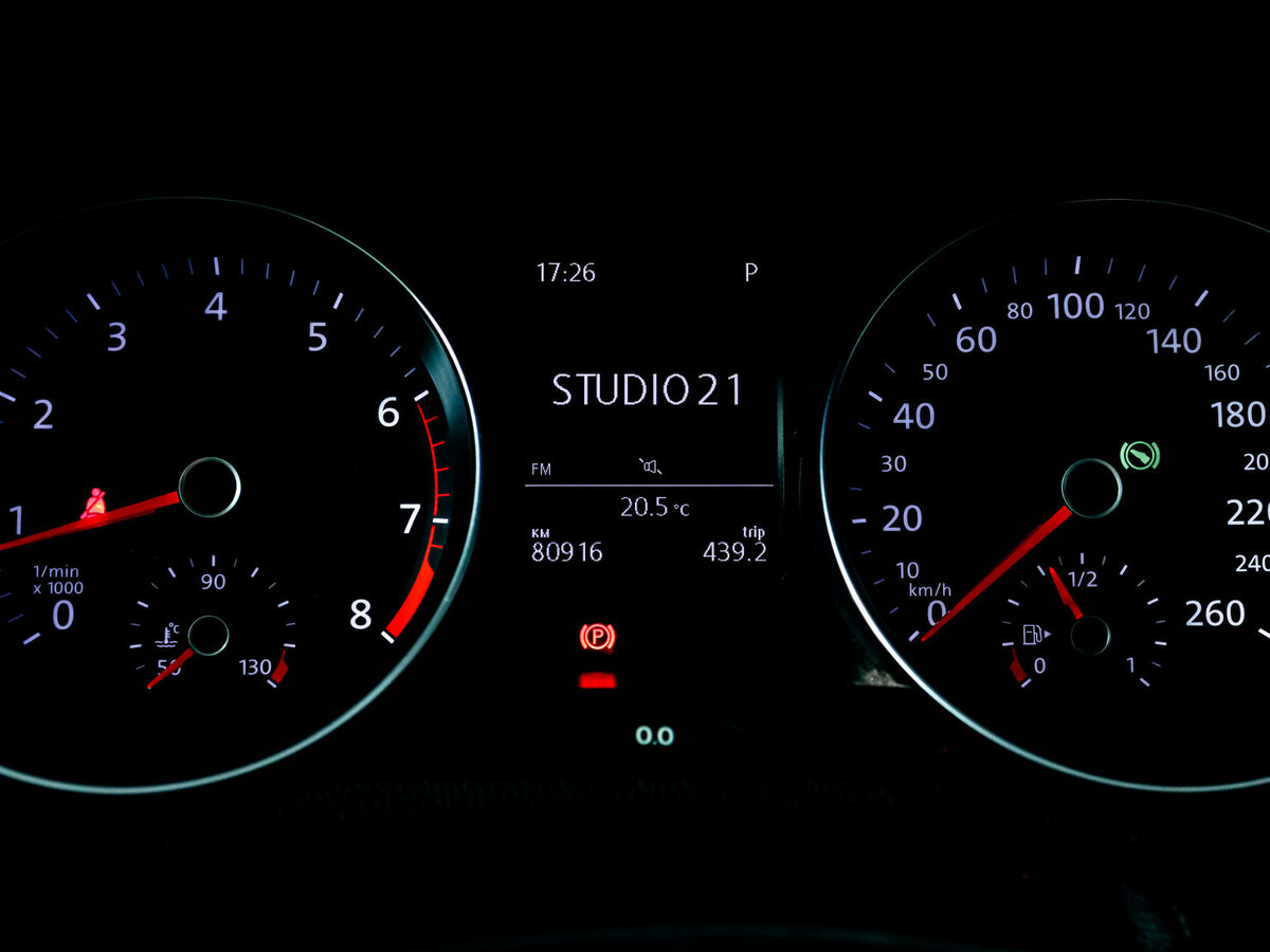 Купить Volkswagen Passat с пробегом. Фото: #10