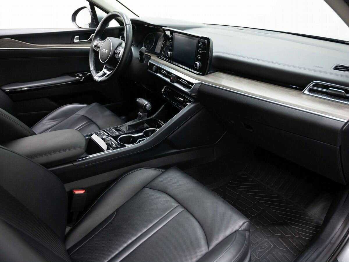 Купить Kia K5 с пробегом. Фото: #8