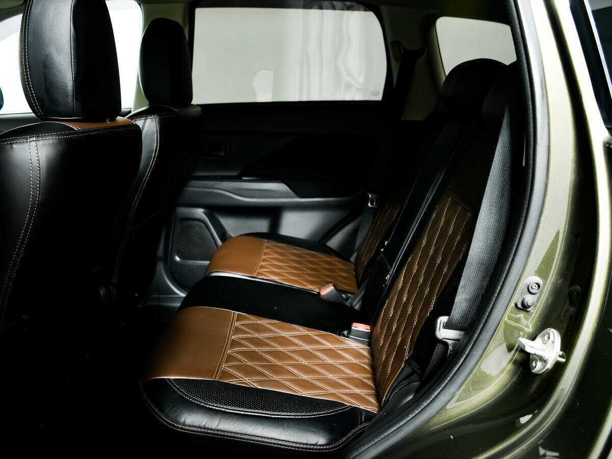 Купить Mitsubishi Outlander с пробегом. Фото: #9