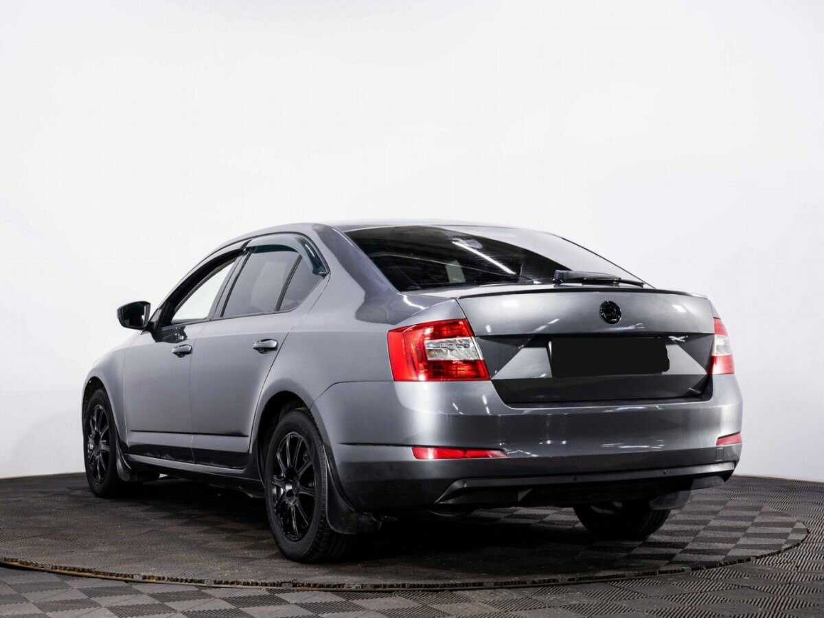 Купить Skoda Octavia с пробегом. Фото: #3