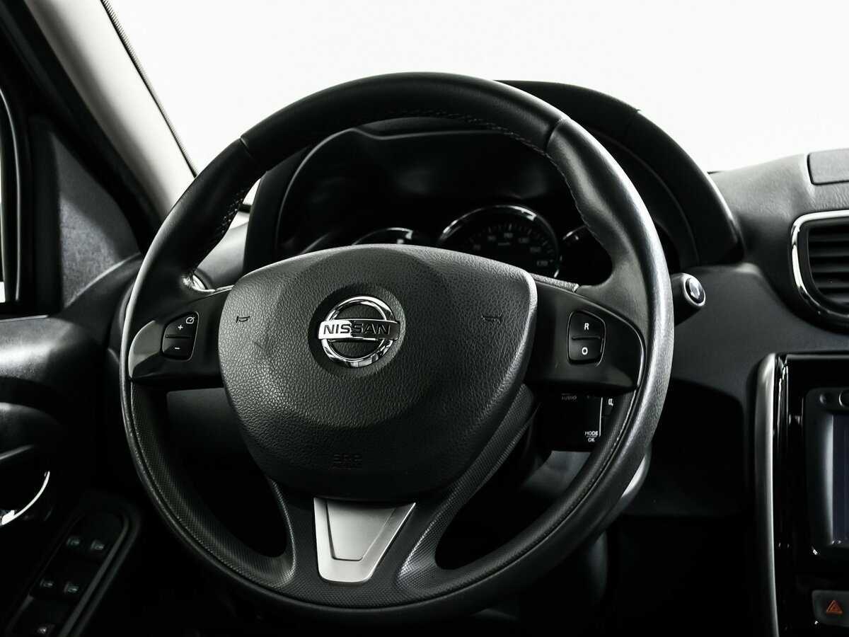 Купить Nissan Terrano с пробегом. Фото: #11