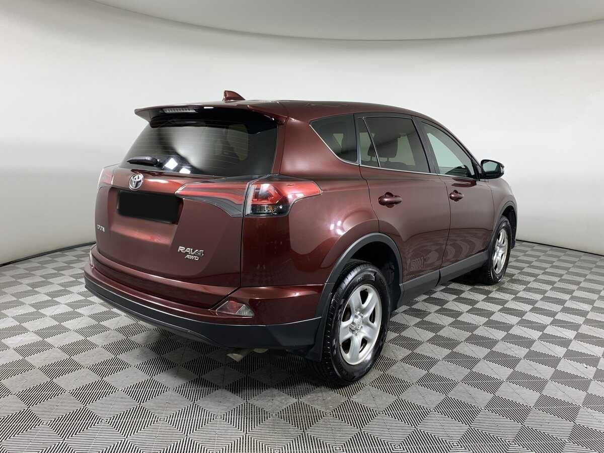 Купить Toyota RAV4 с пробегом. Фото: #4