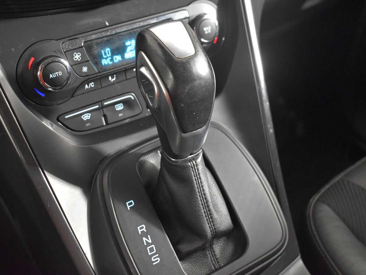 Купить Ford Kuga с пробегом. Фото: #13
