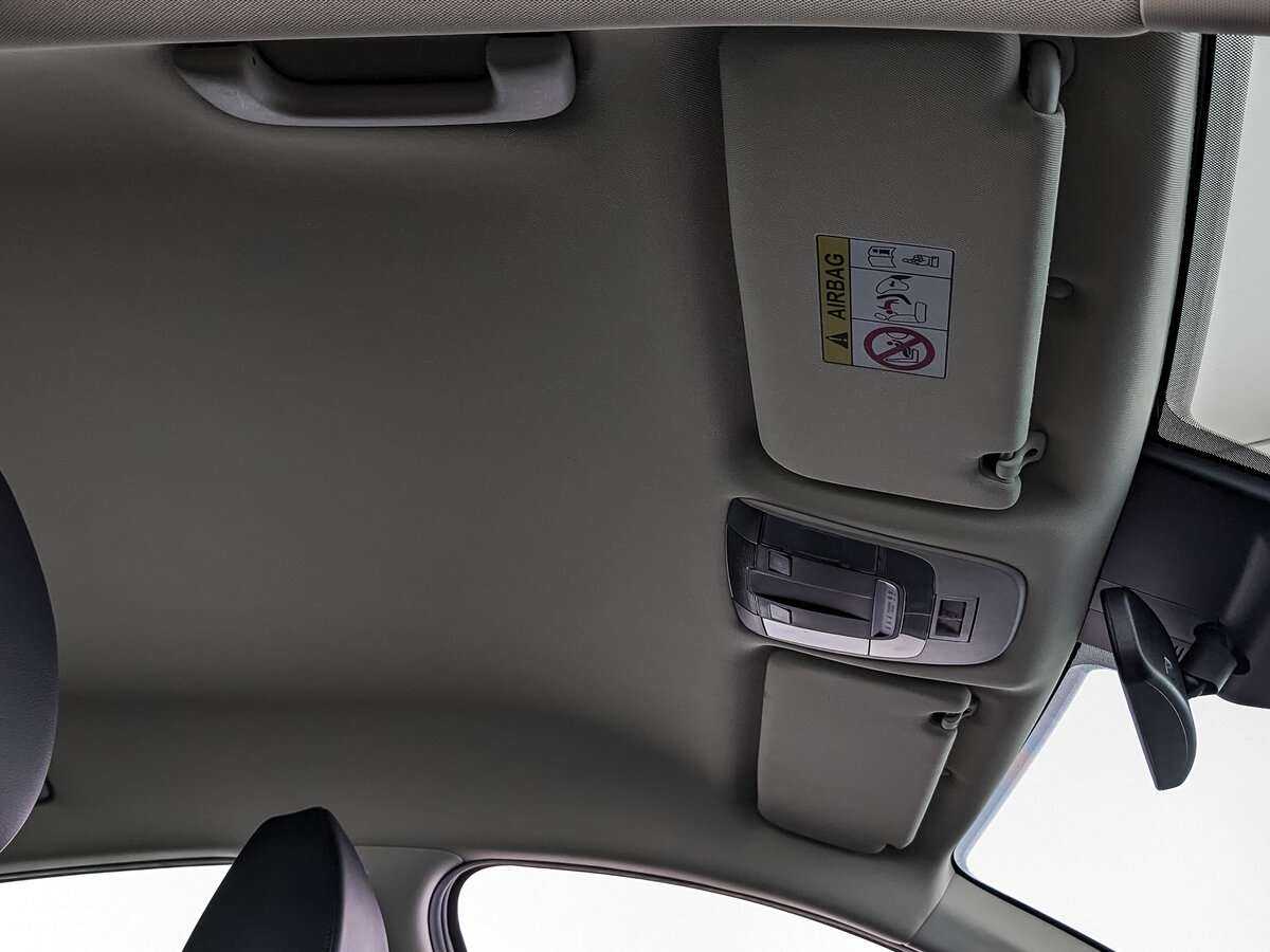 Купить Kia K5 с пробегом. Фото: #22