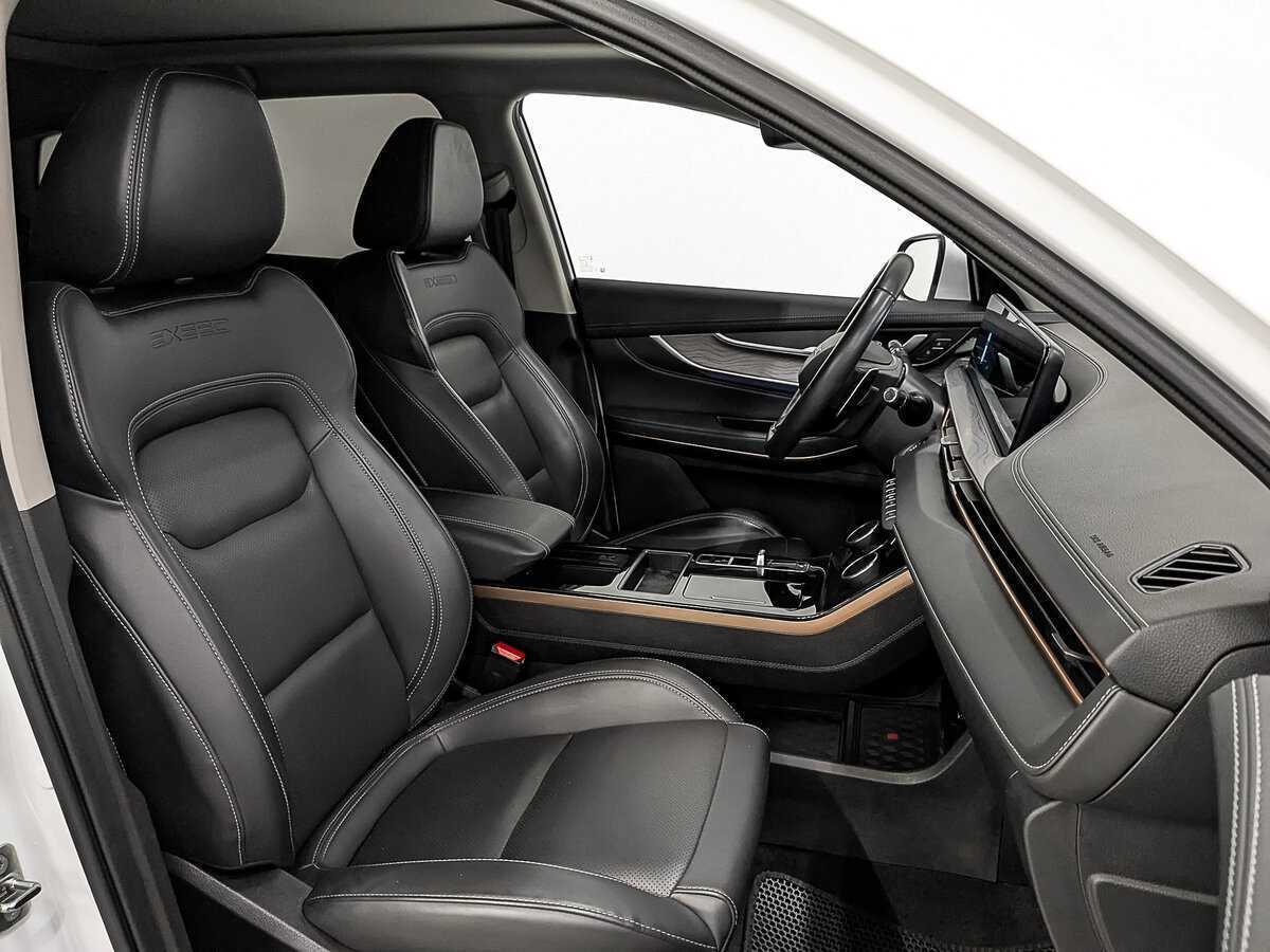 Купить EXEED LX с пробегом. Фото: #22