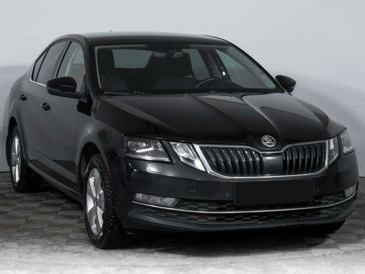Купить Skoda Octavia с пробегом. Фото: #2