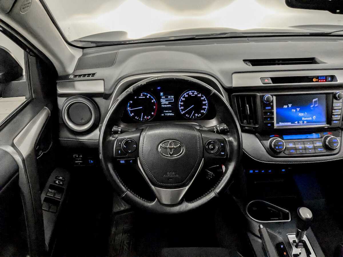 Купить Toyota RAV4 с пробегом. Фото: #19