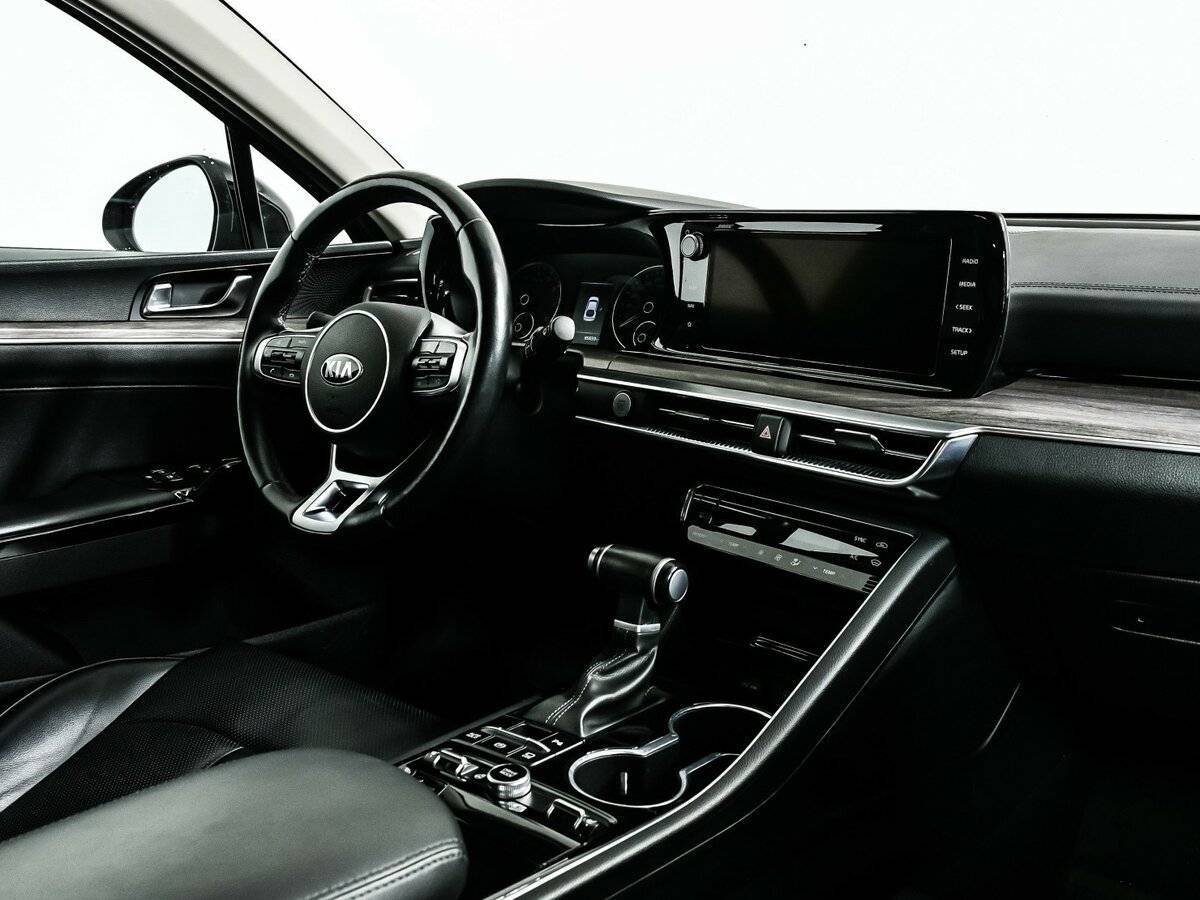 Купить Kia K5 с пробегом. Фото: #8