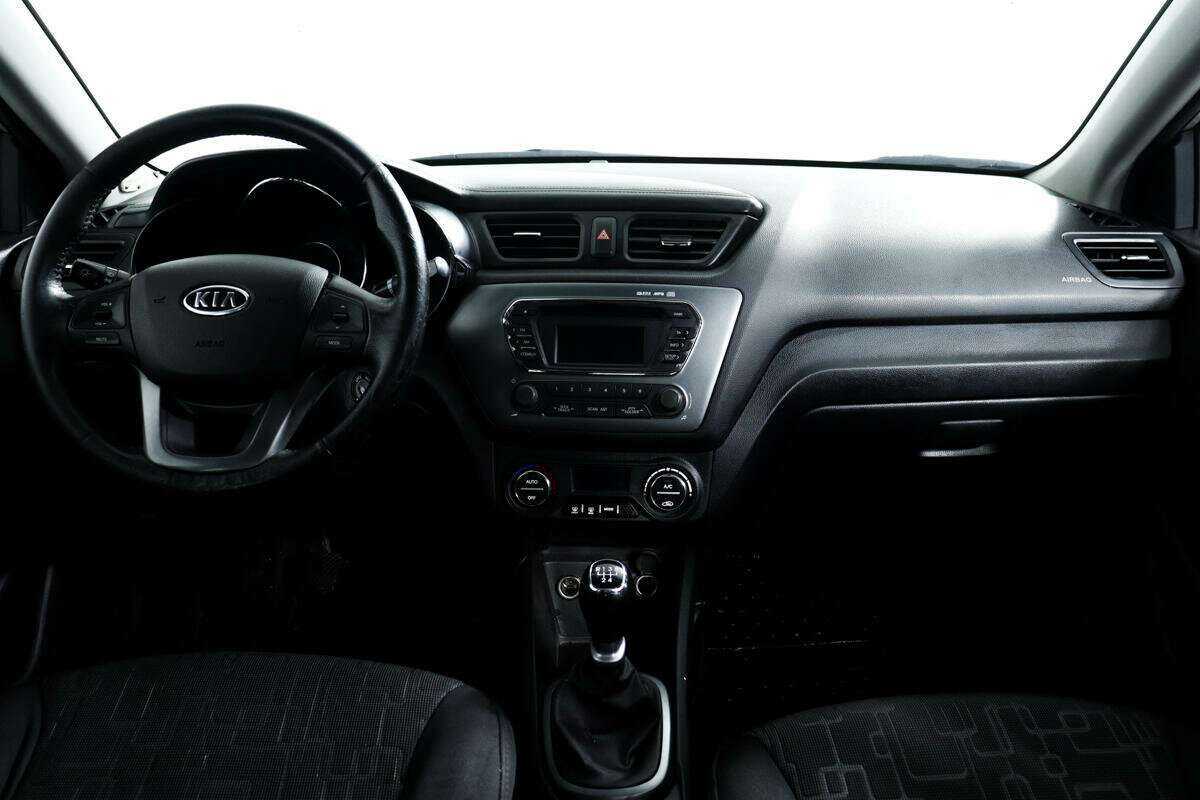 Купить Kia Rio с пробегом. Фото: #10
