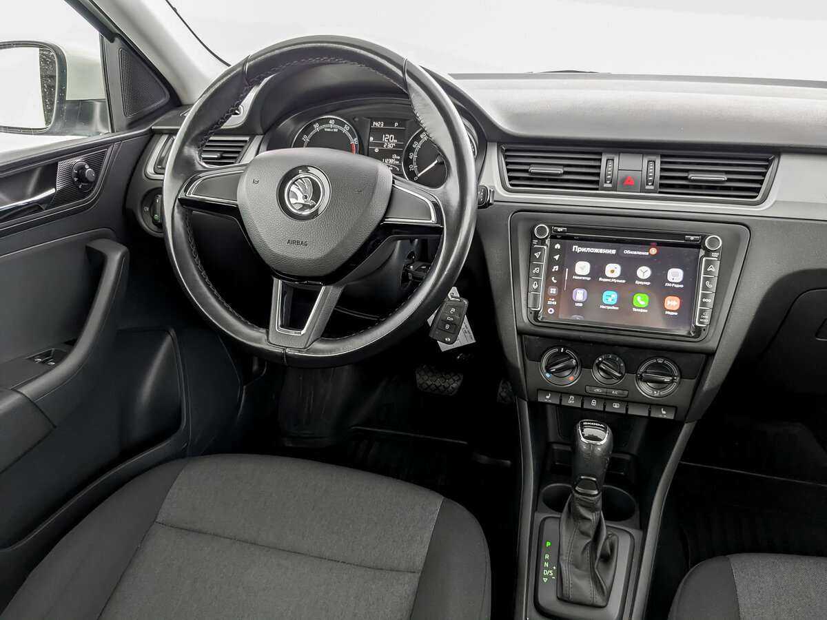 Купить Skoda Rapid с пробегом. Фото: #20