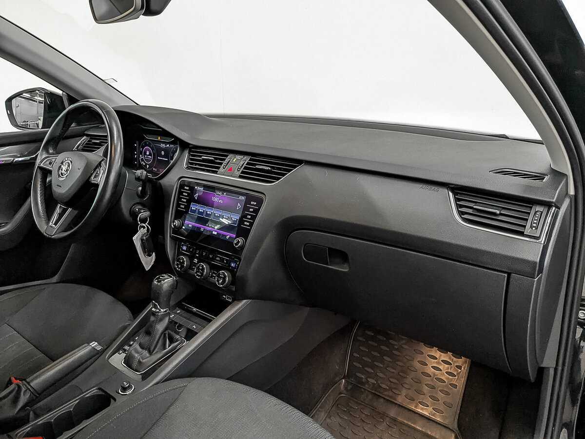 Купить Skoda Octavia с пробегом. Фото: #10