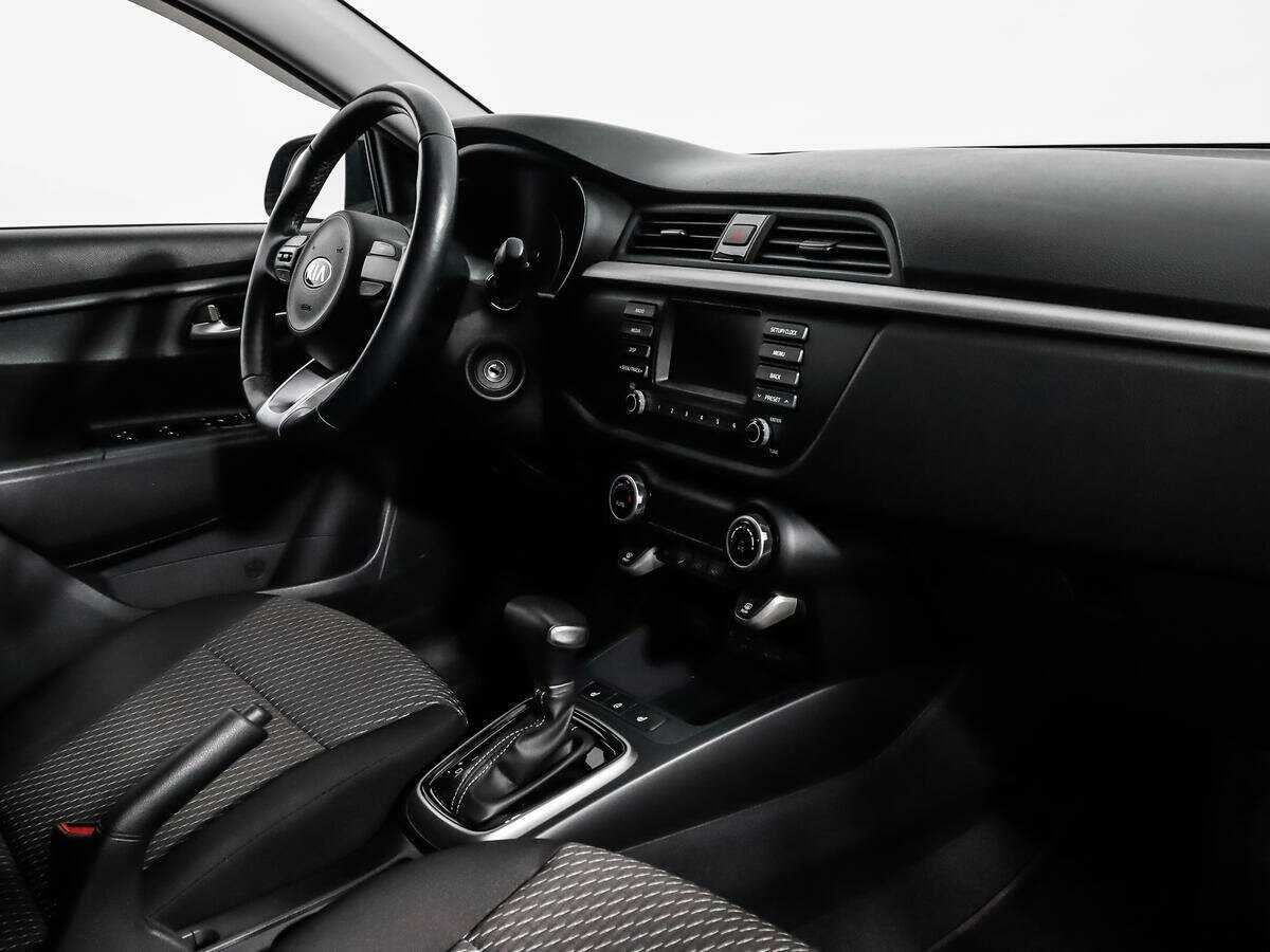 Купить Kia Rio с пробегом. Фото: #10