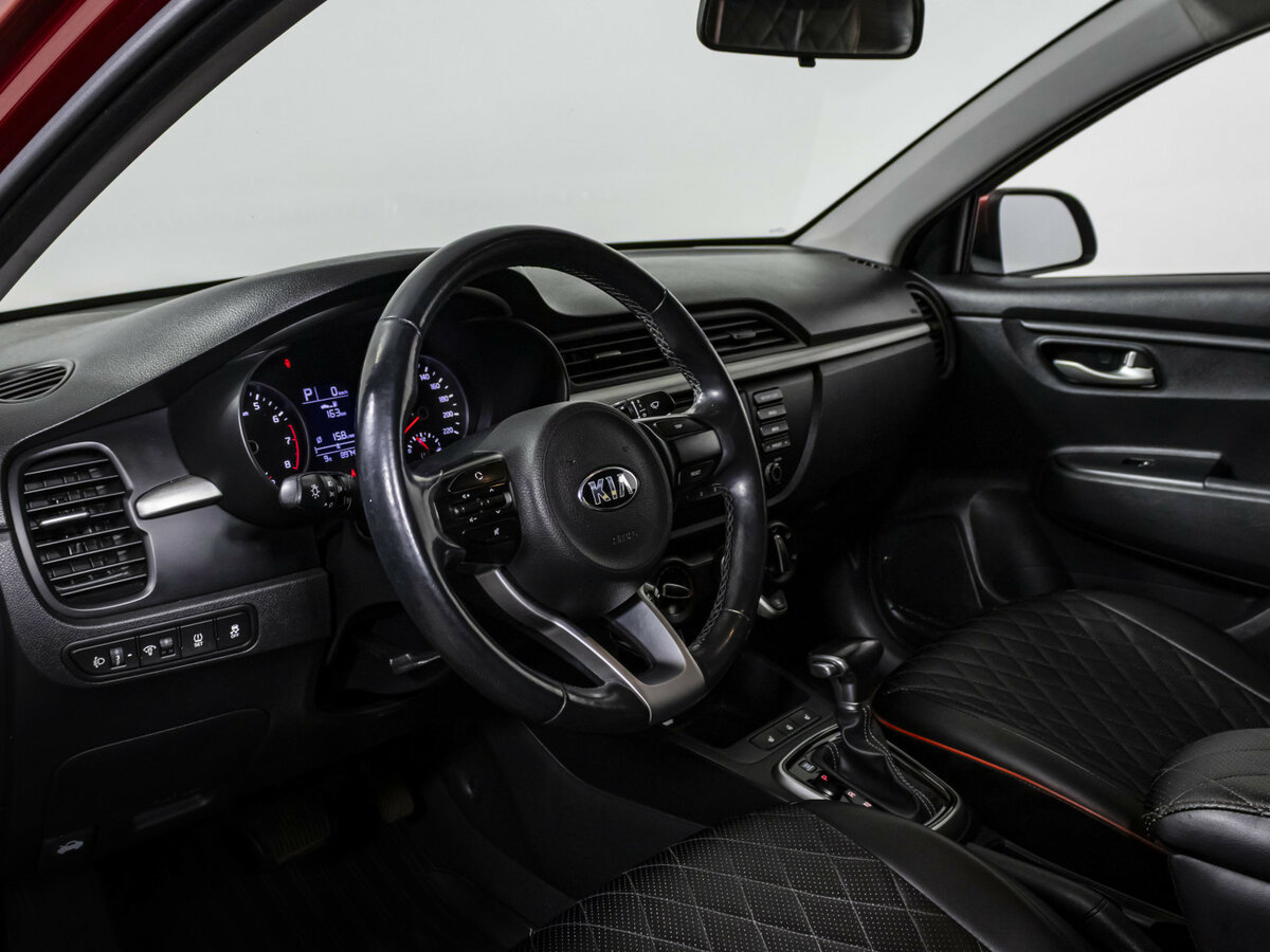 Купить Kia Rio с пробегом. Фото: #8