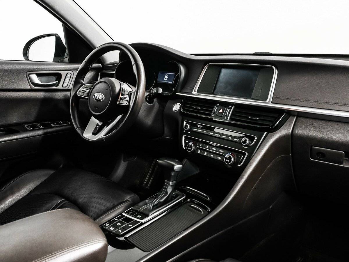 Купить Kia Optima с пробегом. Фото: #8
