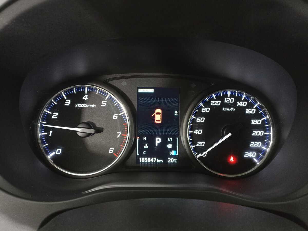 Купить Mitsubishi Outlander с пробегом. Фото: #10