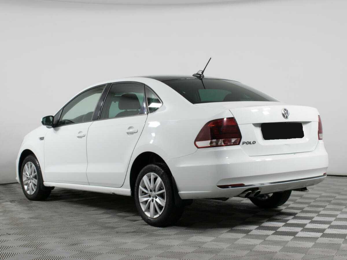 Купить Volkswagen Polo с пробегом. Фото: #6