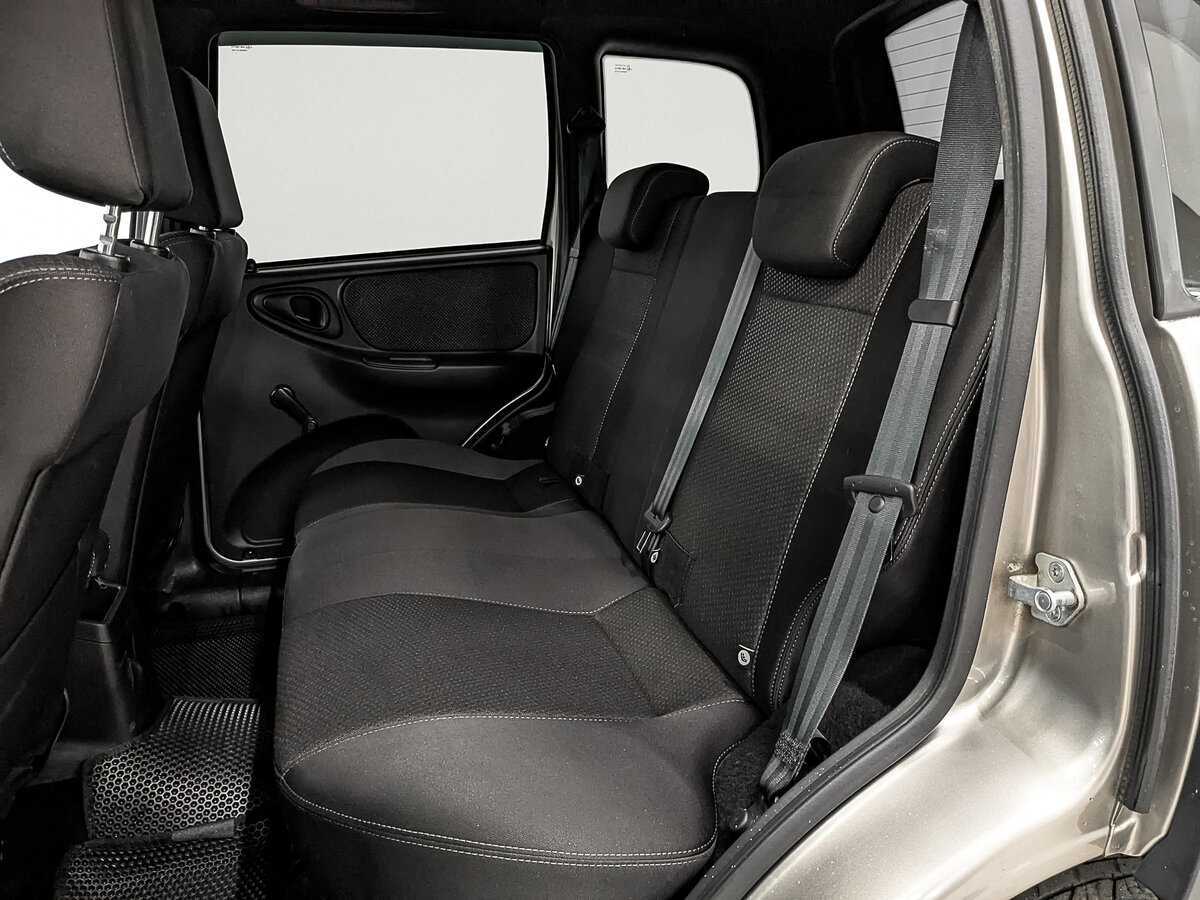 Купить Lada (ВАЗ) Niva с пробегом. Фото: #17