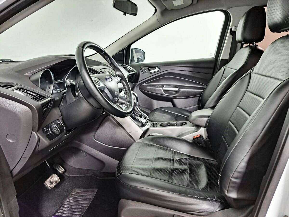 Купить Ford Kuga с пробегом. Фото: #13