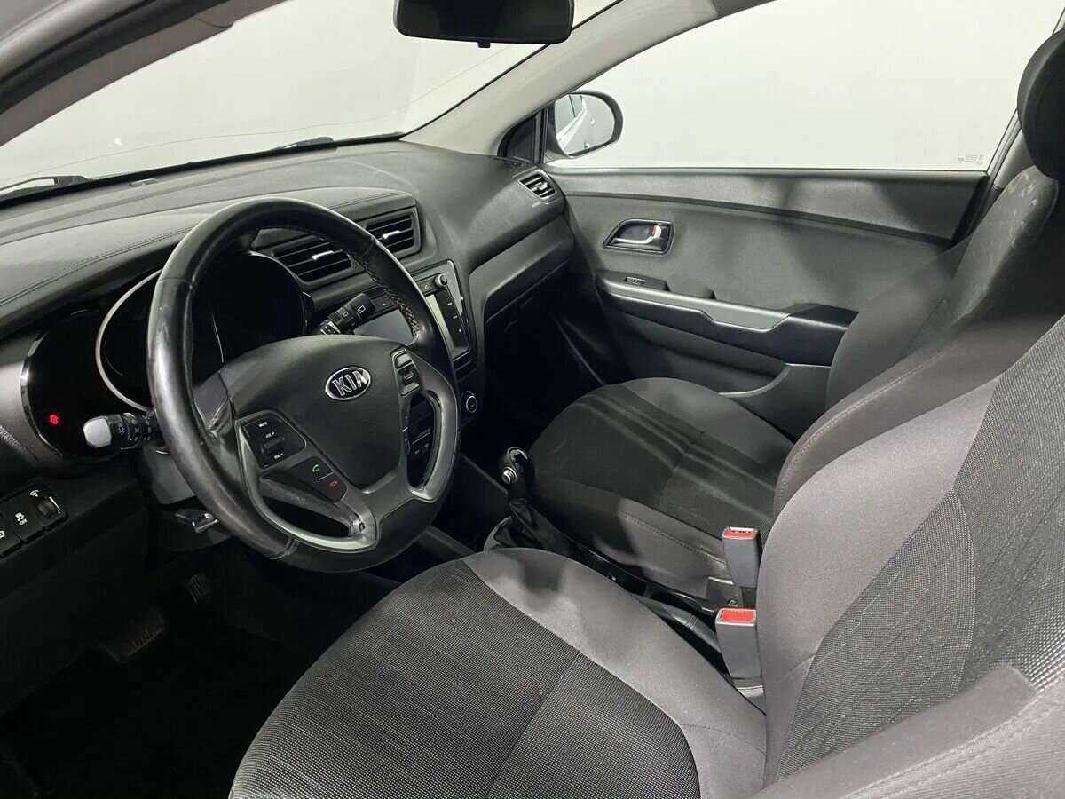 Купить Kia Rio с пробегом. Фото: #7