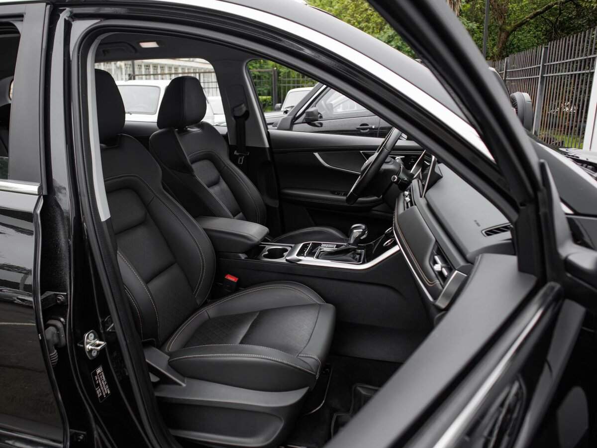 Купить Chery Tiggo 8 с пробегом. Фото: #16