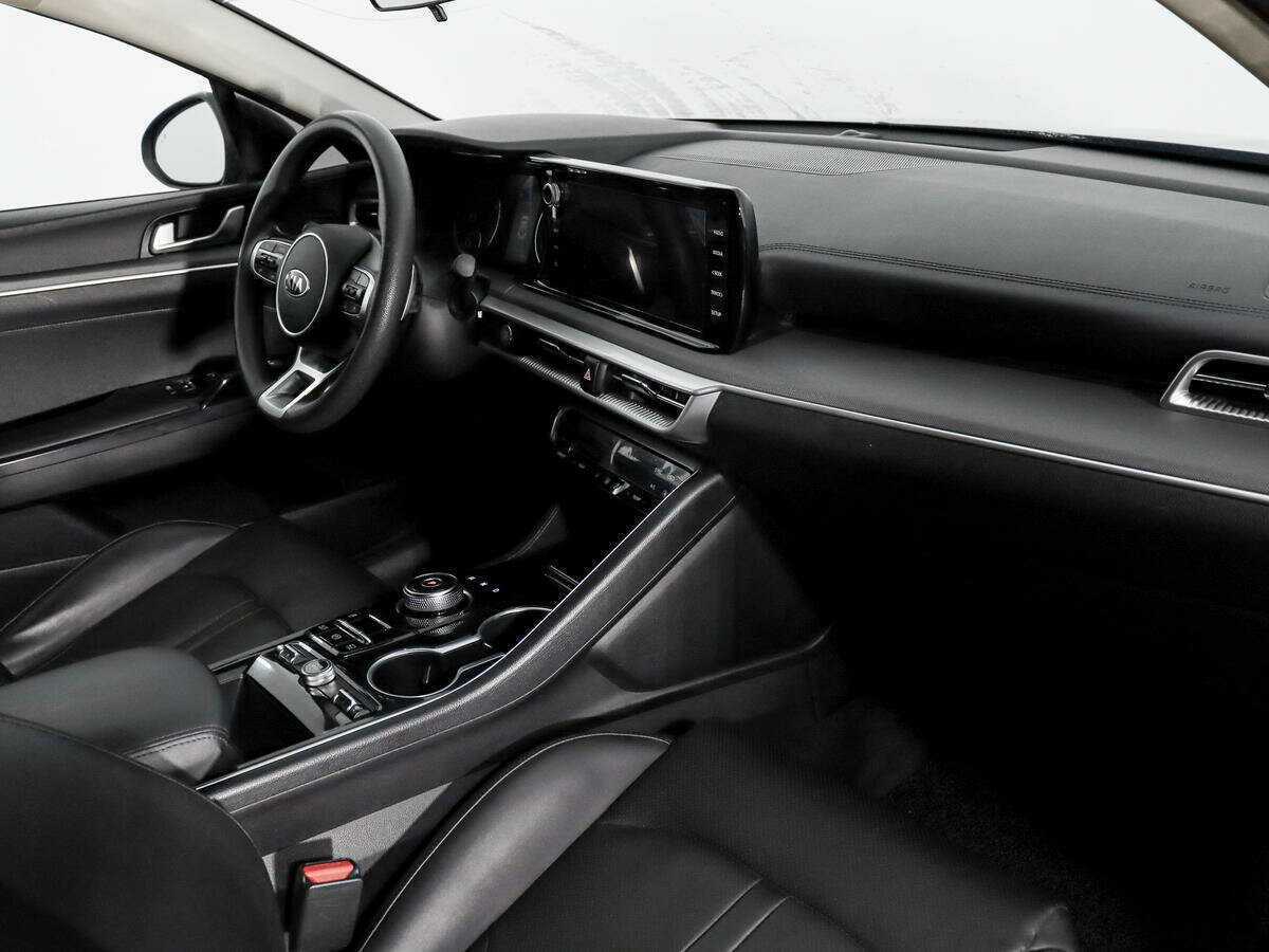 Купить Kia K5 с пробегом. Фото: #12