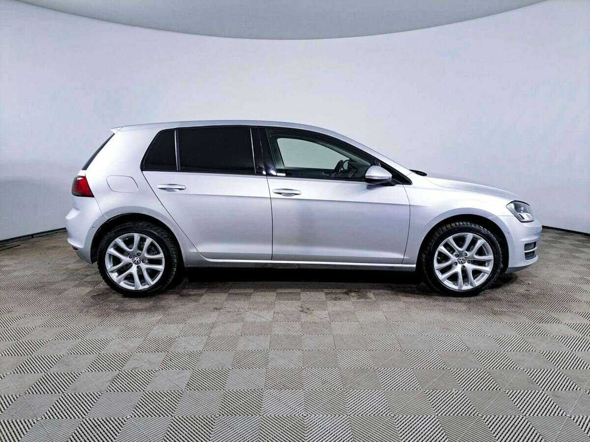Купить Volkswagen Golf с пробегом. Фото: #3