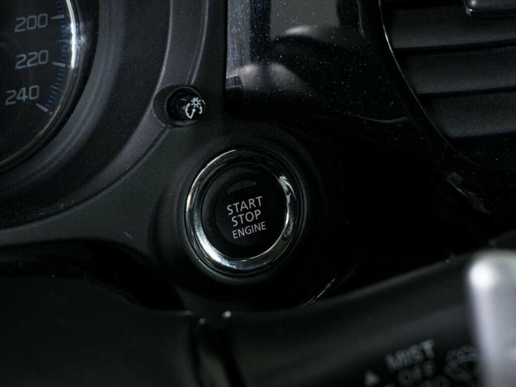 Купить Mitsubishi Outlander с пробегом. Фото: #12