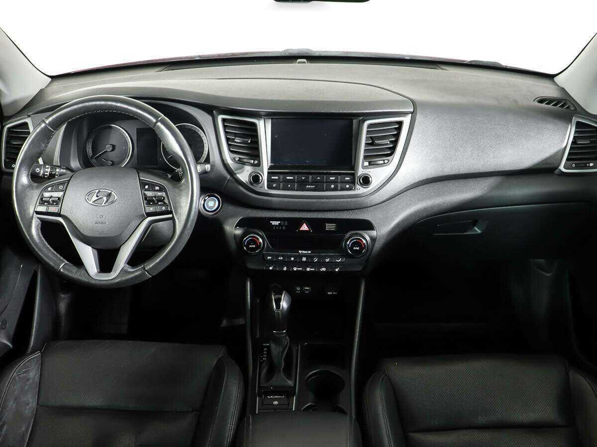 Купить Hyundai Tucson с пробегом. Фото: #10
