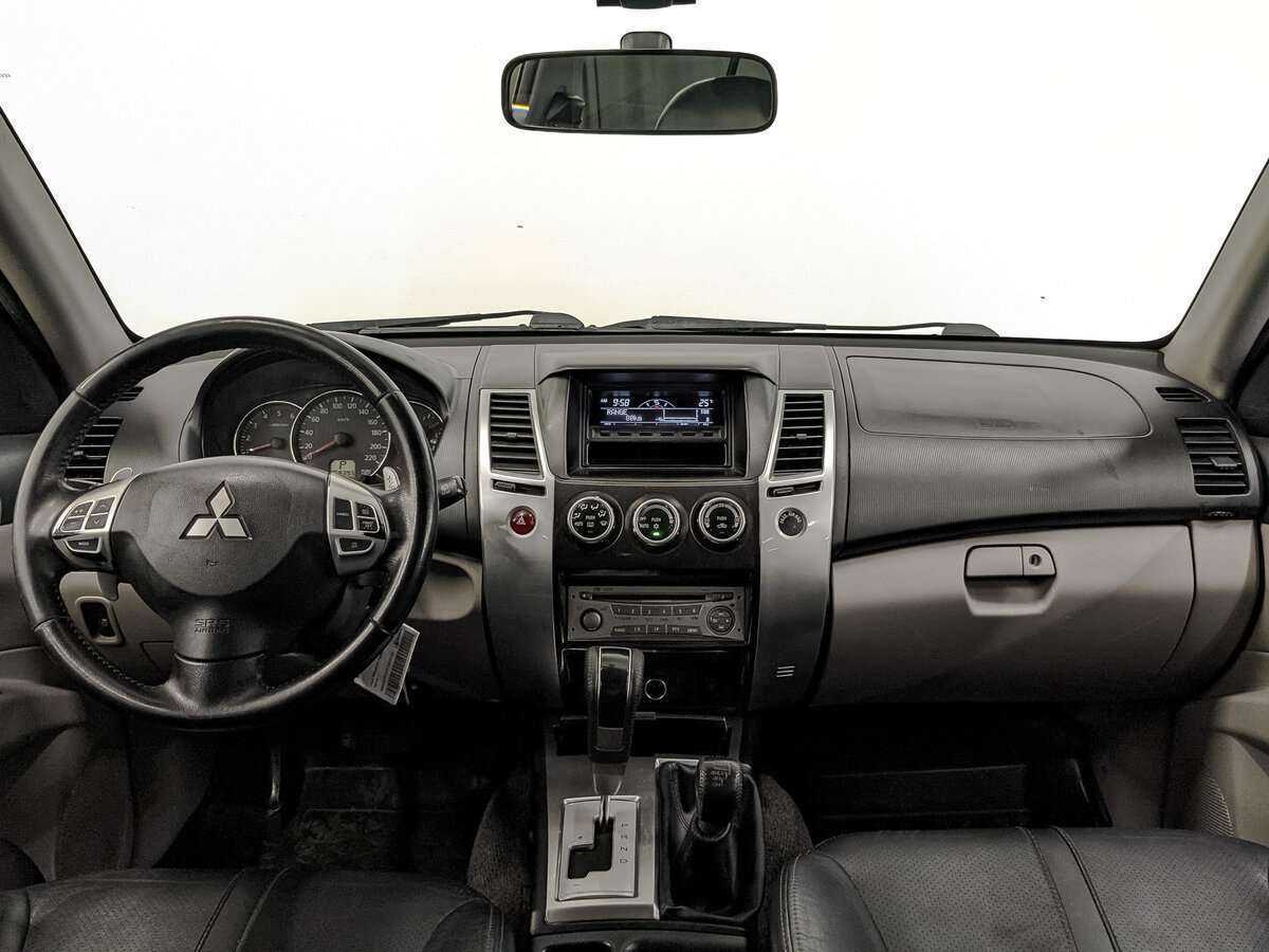 Купить Mitsubishi Pajero Sport с пробегом. Фото: #9