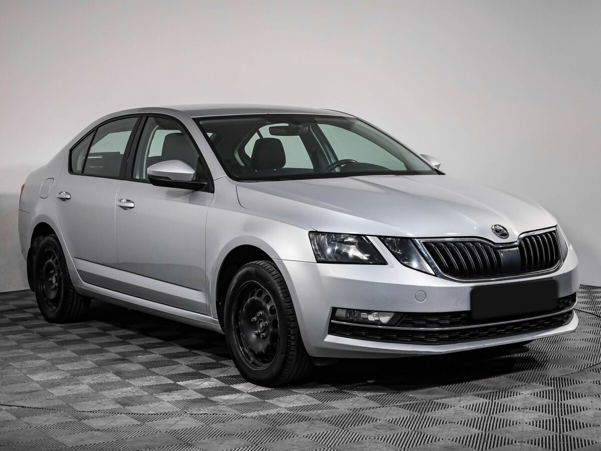 Купить Skoda Octavia с пробегом. Фото: #3
