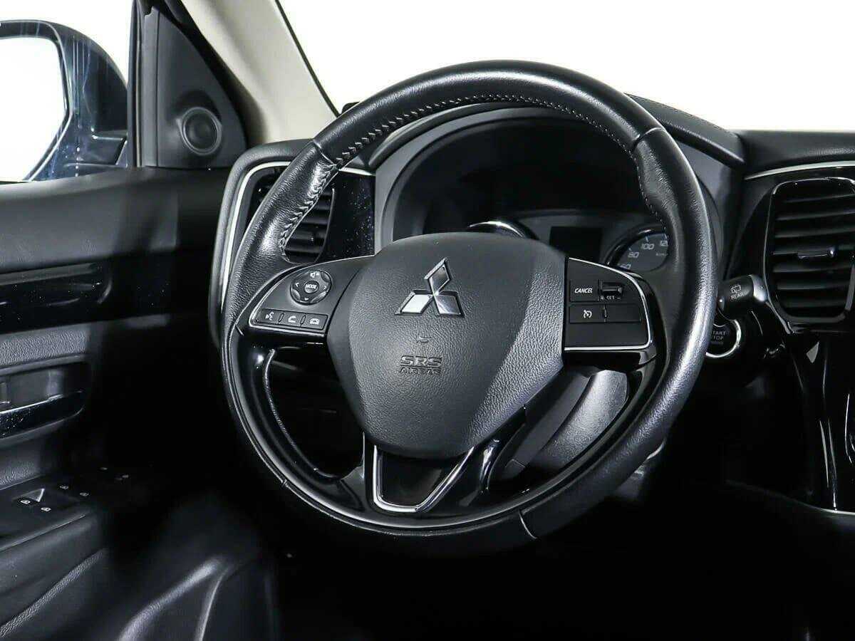 Купить Mitsubishi Outlander с пробегом. Фото: #15