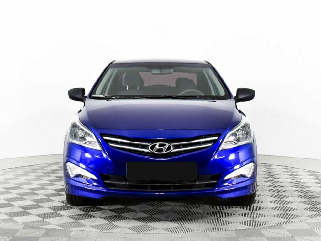 Купить Hyundai Solaris с пробегом. Фото: #1