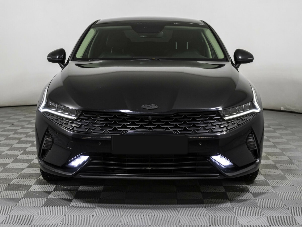 Купить Kia K5 с пробегом. Фото: #1