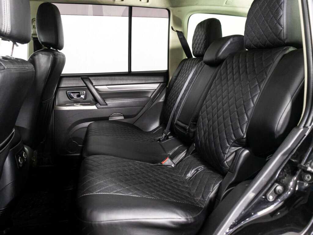 Купить Mitsubishi Pajero с пробегом. Фото: #13